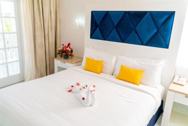 The Soco House - All-Inclusive (Adults Only) Кастри Екстериор снимка
